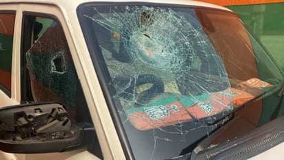 ജെപി നദ്ദയുടെ വാഹനത്തിനു നേരെയുള്ള കല്ലേറ്,  കൊലവിളിയുമായി ദിലീപ് ഘോഷ്, കലുഷിതമായി ബംഗാൾ രാഷ്ട്രീയം