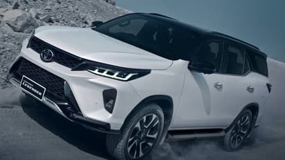 വരുന്നൂ ടൊയോട്ട ഫോര്ച്യൂണര് ലെജന്ഡര്