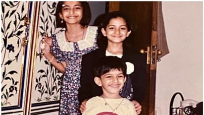 'ഇതാരൊക്കെയാണ്?', നഷ്ടപ്പെട്ട ഫോട്ടോ തിരിച്ചുകിട്ടിയതിന്റെ സന്തോഷത്തില് നടി!