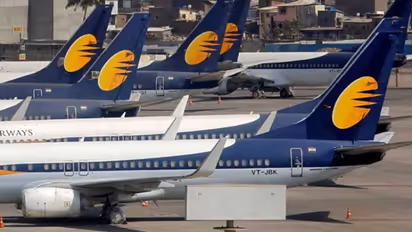 Jet Airways to resume domestic services in Q1 of 2022; int'l flights in second half