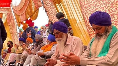 At the farmers' protest site: Gymnasium, foot massage, roti and pizza maker
