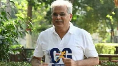 आगे-आगे मुख्यमंत्री तो पीछे दौड़े मंत्री और अफसर, तस्वीरों में देखिए कैसे मंत्रिमंडल दौड़ता दिखा