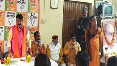 'ভোটের জন্য বাংলায় এখন থেকেই কেন্দ্রীয় বাহিনী প্রয়োজন', শান্তিনিকেতনে গিয়ে কী বললেন কৈলাস