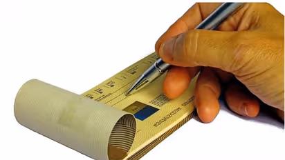 Bank Strike-ব্যাঙ্ক বেসরকারিকরণের প্রতিবাদে ২ দিনের ধর্মঘট,থমকে গেল চেক ক্লিয়ারেন্স পরিষেবা