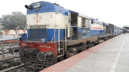 ട്രെയിൻ ടിക്കറ്റ് കൺഫേം ആകുമോയെന്ന ആശങ്ക ഒഴിയുന്ന കാലം വിദൂരമല്ല