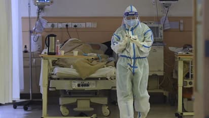 செங்கல்பட்டில் செம காட்டு காட்டும் கொரோனா... உயிரிழப்பு புதிய உச்சத்தால் பொதுமக்கள் பீதி..!