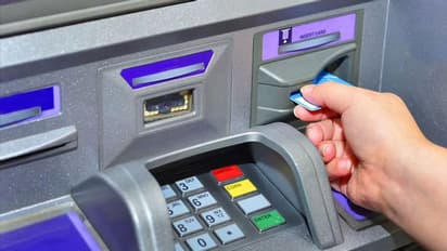 അടിമുടി മാറും എടിഎമ്മുകൾ; ക്യാഷ് റീസൈക്ലിംഗ് മെഷീനുകളുമായി ഹിറ്റാച്ചി 