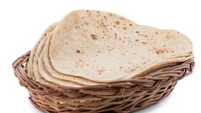 বুড়িয়ে যাওয়া থেকে বাঁচতে চান, নৈশাহারে ভুলেও খাবেন না এই খাবার