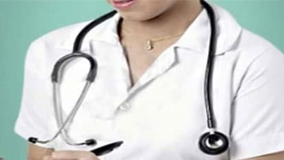 కరోనా కాటుకు.. నిలోఫర్ ఆస్పత్రి హెడ్ నర్స్ బలి..!