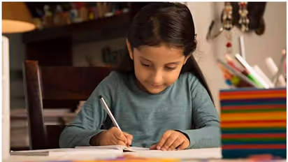 UNESCO की नई स्टडी: लंबे समय तक स्कूल बंद रहने से लैंगिक समानता को खतरा, 90 देशों के डेटा से तैयार हुई रिपोर्ट