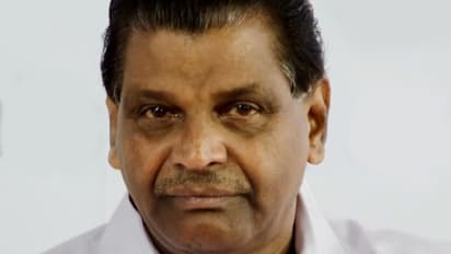 'കോട്ടയത്തെ ആകാശപാത പൊളിച്ച് നീക്കണമെന്ന ഹർജി അനുവദിക്കരുത്', തിരുവഞ്ചൂർ രാധാകൃഷ്ണൻ ഹൈക്കോടതിയിൽ