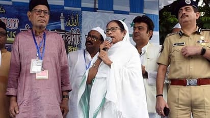 ಶಾ ಸಮ್ಮುಖದಲ್ಲಿ TMC ಶಾಸಕ ಸುವೆಂದು ಅಧಿಕಾರಿ ಸೇರಿದಂತೆ 13 ನಾಯಕರು ಬಿಜೆಪಿ ಸೇರ್ಪಡೆ!