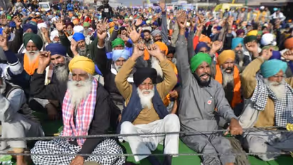 പ്രക്ഷോഭം 36ാം ദിവസത്തിലേക്ക്, കടുത്ത അമർഷത്തിൽ കർഷകർ; പുതുവത്സരാഘോഷം പ്രതിഷേധമാക്കും