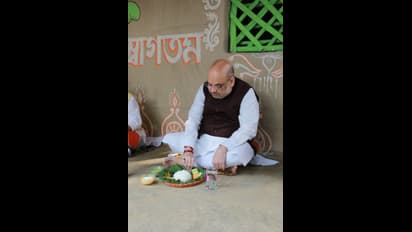 'আমরা রেশনের চাল খাই-শুধু ওনার জন্যই মিনিকেট এনেছিলাম', শাহ যেতেই অন্য রূপ বাসুদেব বাউলের