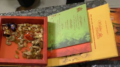 বিয়ে বাড়ির নিমন্ত্রনের ৫০-র তালিকা প্রস্তুতে হয়রানি, সব চিন্তা ঝেড়ে ফেলে তৈরি করুন ২০০-র তালিকা