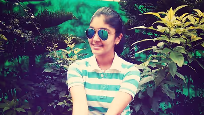 బ్యూటీతో బౌల్డ్ చేస్తున్న ఇండియన్ వుమెన్ క్రికెటర్ హర్లీన్... ఆ నవ్వే కళ్లకి పడిపోవాల్సిందే..