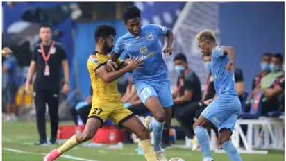 ISL 2020-21: Mumbai City FC comfortably trumps Hyderabad FC to consolidate top spot