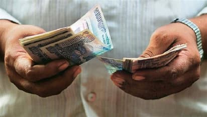 ஒய்வூதியர்கள், குடும்ப ஓய்வூதியர்கள் உயிர்வாழ் சான்றிதழ் சமர்பிக்க கால அவகாசம். அரசு ஆணை.