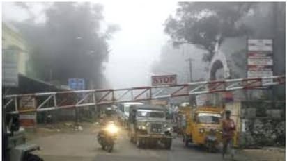 കുമളി ചെക്ക് പോസ്റ്റിൽ പരിശോധന കർശനമാക്കി: ആർടിപിസിആർ സർട്ടിഫിക്കറ്റില്ലാത്തവരെ കേരളത്തിലേക്ക് കടത്തി വിടില്ല