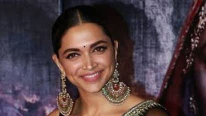 ಬಾಲಿವುಡ್‌ನ ಸೂಪರ್ ಡಿಂಪಲ್ ಬ್ಯೂಟಿಗಳಿವರು..!