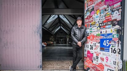 80 साल में 80 पोर्श गाड़ियों का मालिक बना ये शख्स, कार रखने के लिए गैरज नहीं, बनानी पड़ी अलग से बिल्डिंग