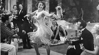 മഹാമാരിക്കുശേഷം ലോകത്തിനെന്ത് സംഭവിക്കും, വരാൻ പോകുന്നത് നല്ല വർഷങ്ങളോ, ചീത്തയോ; ചരിത്രം തരുന്ന സൂചനകളെന്ത്?