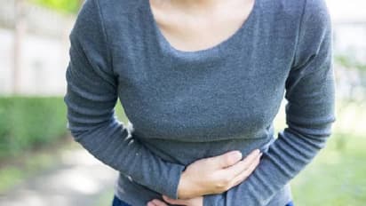 അസിഡിറ്റി അലട്ടുന്നുണ്ടോ? പരിഹാരം വീട്ടിലുണ്ട് !