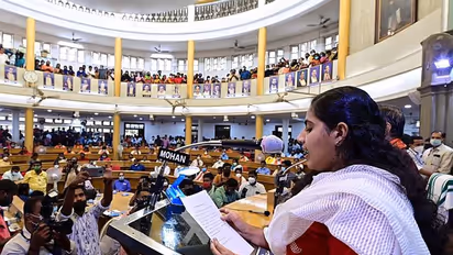 വിവാദ കത്ത് വ്യാജമെന്ന് ആവർത്തിച്ച് മേയർ ആര്യ; ഓംബുഡ്മാന് മൊഴി നൽകി