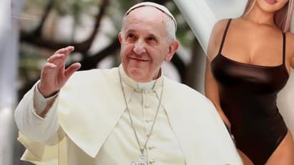 বড়দিনের আগে ফের যৌন কেলেঙ্কারিতে ফাঁসলেন পোপ, নিতম্বের পর 'লাইক' দিলেন 'বক্ষযুগলে'