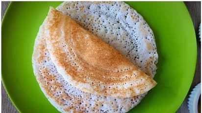 അവൽ കൊണ്ട്  സോഫ്റ്റ് ദോശ തയ്യാറാക്കിയാലോ....