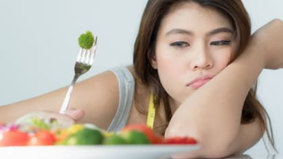 খাবার নিয়ে অত্যাধিক সচেতনতা  হতে পারে মানসিক রোগের কারণ, রইল ইটিং ডিসঅর্ডারের লক্ষণ