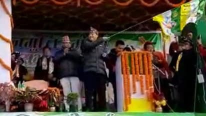 কনকন ঠান্ডার মধ্যেই উত্তপ্ত পাহাড়, কার্শিয়াং- এ ঘরে ফেরার সভা থেকে হুমকি বিমল গুরুং-দের