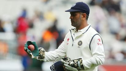 ഐസിസിയുടെ സ്പിരിറ്റ് ഓഫ് ക്രിക്കറ്റ് പുരസ്‌കാരം ധോണിക്ക്; അവാര്‍ഡിന് ആധാരമായ സംഭവത്തിന്റെ വീഡിയോ കാണാം