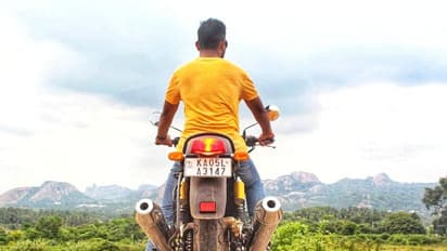 വരുന്നൂ ആ ഇരട്ടയെ അടിസ്ഥാനമാക്കി ഒരു 'ചിമിട്ടൻ' ബുള്ളറ്റ്!