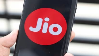 ജിയോ പഞ്ചാബ് ഹരിയാന ഹൈക്കോടതിയെ സമീപിച്ച്; അക്രമണം തടയാന് ഇടപെടണം