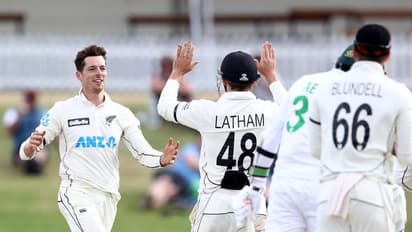 ఇంగ్లాండ్లో ఇంగ్లాండ్ బ్యాట్స్మెన్నే వణికిస్తున్నారు... ఇక మన పరిస్థితి ఏంటి?...