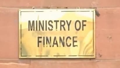 Net direct tax collections for FY 2021-22 rise over 74% to Rs 5.7 lakh crore