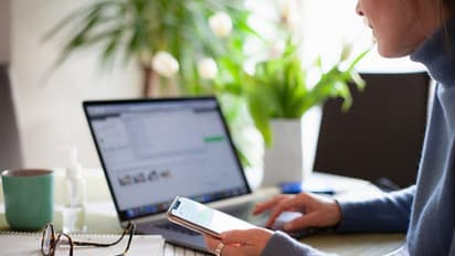 সপ্তাহে মাত্র ৪ দিন কাজ সবেতনে ৩ দিন ছুটি, চালু হতে পারে নতুন নিয়ম