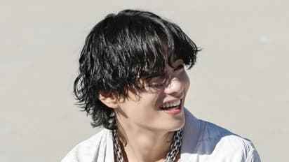 Round-Up 2021: বিশ্বের বর্ষসেরা পুরুষ, হ্যান্ডসম হাঙ্ক এবার BTS খ্যাত কিম, কত নম্বরে হৃত্বিক