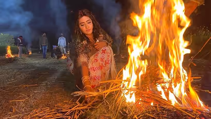 ঠাণ্ডায় আগুনের সামনে বসার অভ্যেস, অজান্তেই হতে পারে এই মারাত্মক সমস্যাগুলি