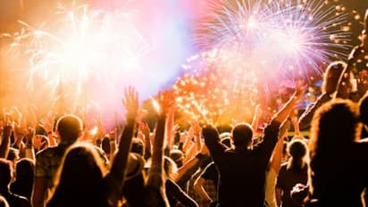 Omicron Threat: ಕ್ರಿಸ್ಮಸ್, ಹೊಸವರ್ಷ ರಶ್ಗೆ ನಿರ್ಬಂಧ ಹೇರಿ