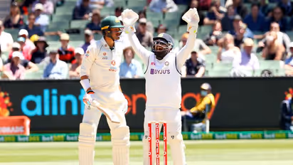 Border-Gavaskar Trophy 2020-21: Players of both sides test negative for COVID-19 ahead of Sydney departure