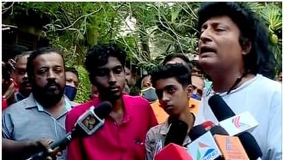 നെയ്യാറ്റിൻകരയിലെ വിവാദ ഭൂമി പ്രശ്നം; മുഖ്യമന്ത്രിയെ കാണാൻ ബോബി ചെമ്മണ്ണൂര്