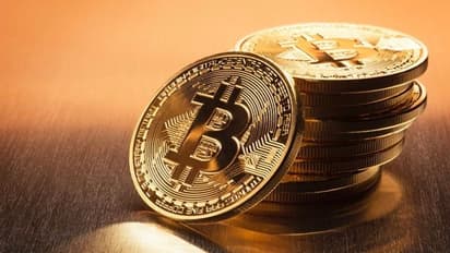 Cryptocurrency Price, 22 Jan, 2022: नवंबर से 50 फीसदी तक सस्ता हुआ बिटकॉइन, लगभग 25 लाख रुपए तक गिरे दाम