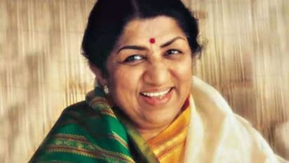 Award Winning by Lata Mangeshkar: স্বর্ণযুগের সফরনামা, ভারতের নাইটেঙ্গেলের কণ্ঠ জয় করেছিল ৮০-ও বেশি সম্মান