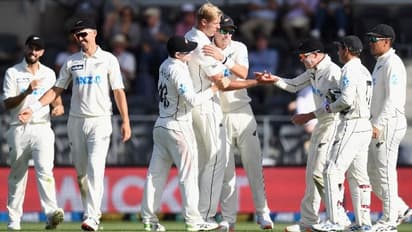 അസര്- റിസ്വാന് സഖ്യം തുണയായി; കിവീസിനെതിരെ പാകിസ്ഥാന് ഭേദപ്പെട്ട സ്കോര്