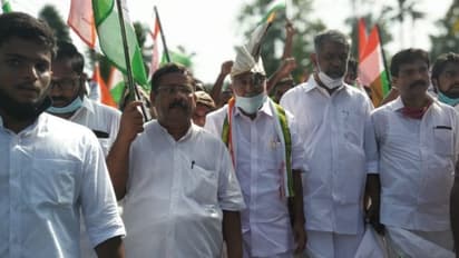 കാര്‍ഷിക ബില്ലുകള്‍ പിന്‍വലിക്കണം; പുതുപ്പള്ളിയില്‍ കര്‍ഷകര്‍ക്കായി ഉമ്മന്‍ചാണ്ടിയുടെ പദയാത്ര