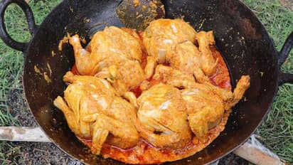 Sunday Chiken-বরিবাসরীয় বাজরে দাম কমল মাংসের,দোকানের সামনে লম্বা লাইন ক্রেতাদের