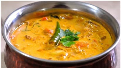 'എന്താ രുചി..'. ചോറിനൊപ്പം കഴിക്കാൻ പറ്റിയ തക്കാളി കറി, തയ്യാറാക്കുന്ന വിധം