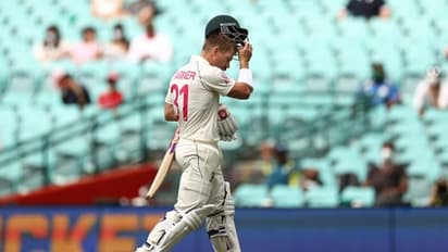 തിരിച്ചുവരവില് മോശം ഷോട്ടില് പുറത്ത്; വാര്ണറെ പൊരിച്ച് മാര്ക്ക് വോ